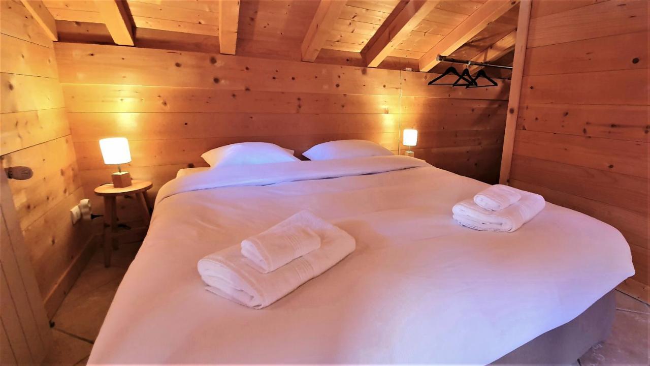 Bienvenue dans notre chalet! Appartement Les Sitelles Le Grand-Bornand Extérieur photo